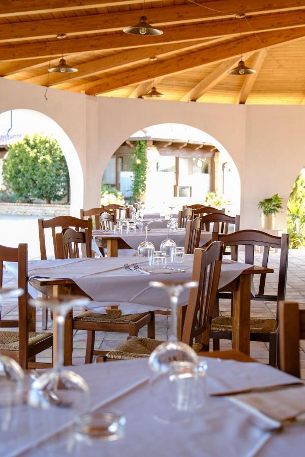 Masseria Crocco Montalbano Ionico Kültér fotó