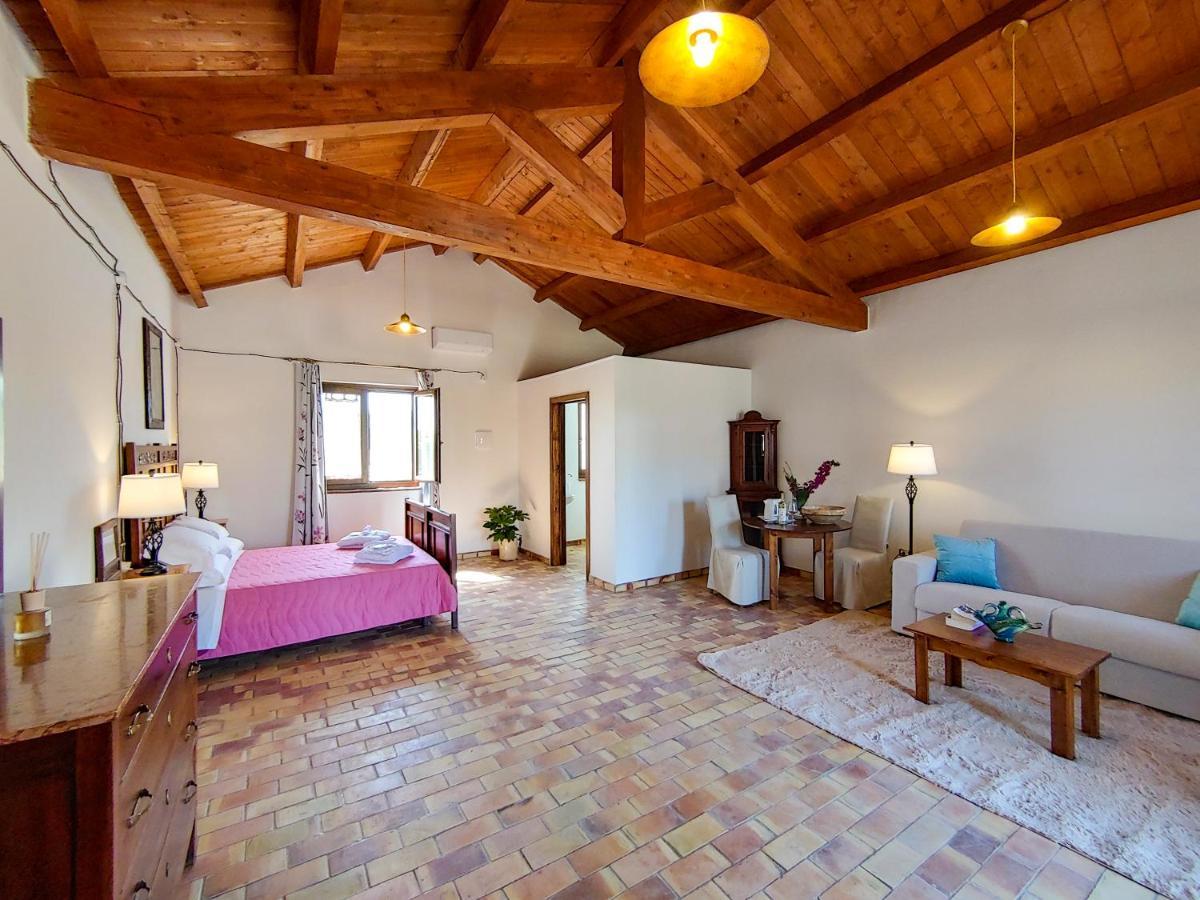 Masseria Crocco Montalbano Ionico Kültér fotó